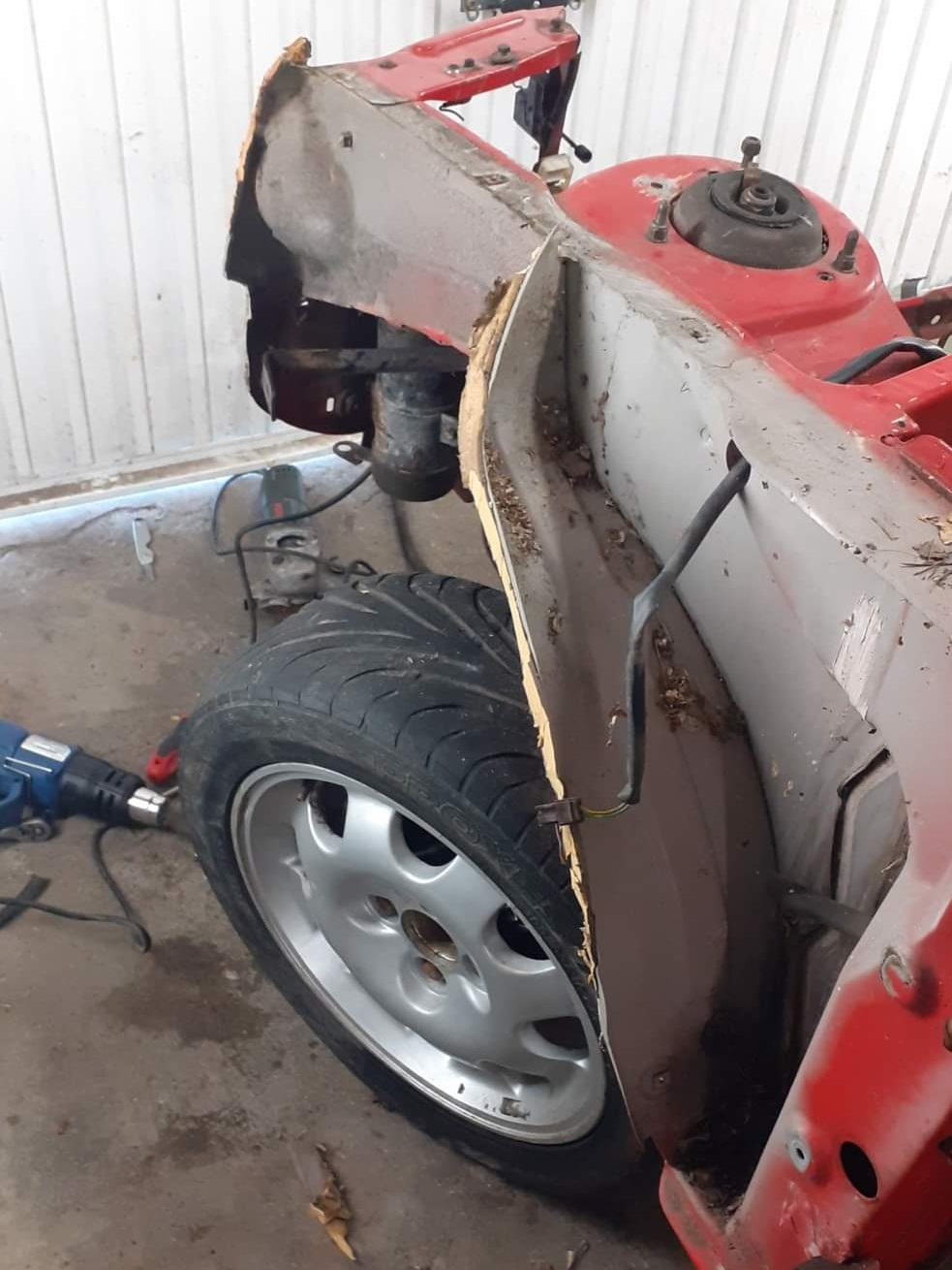 Renovation 205GTi - Photo 14