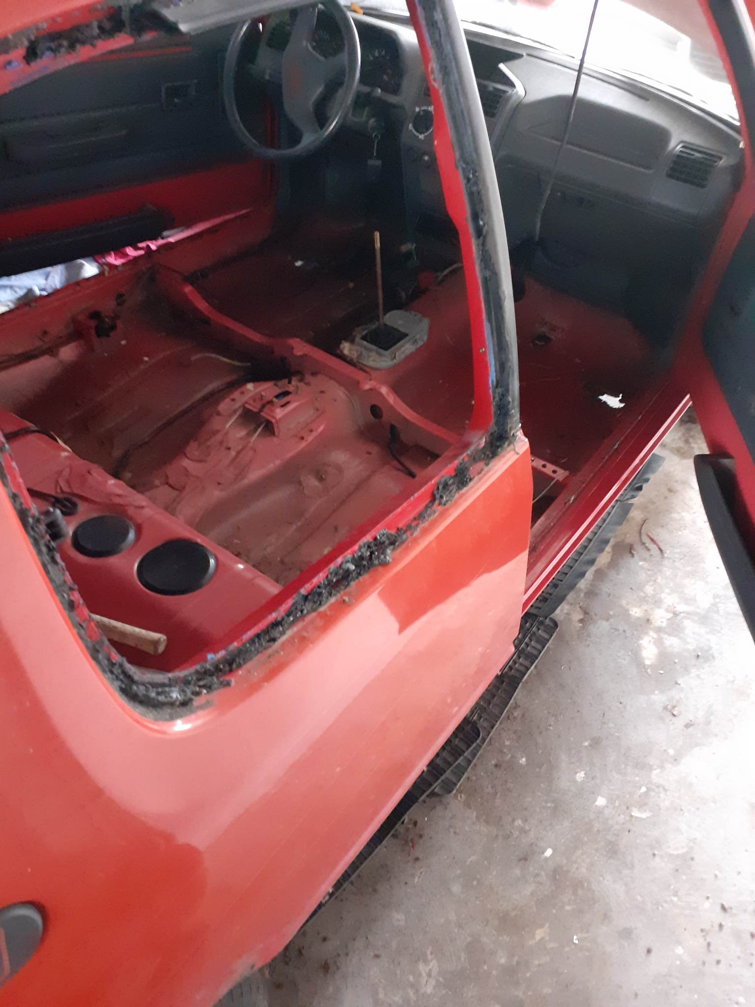 Renovation 205GTi - Photo 5