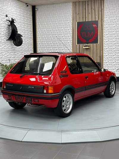 R�novation 205 GTi Photo 153