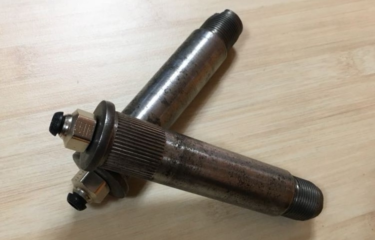 axe roue arriere 205