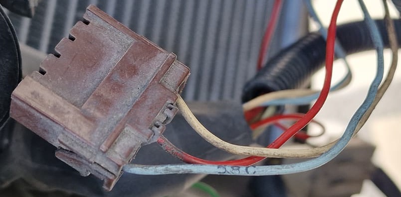 relais ventilateur 205 diesel